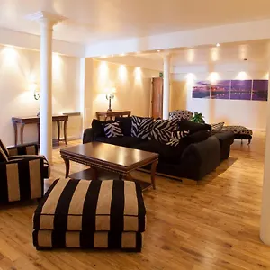 Trinity Quay Apartment
